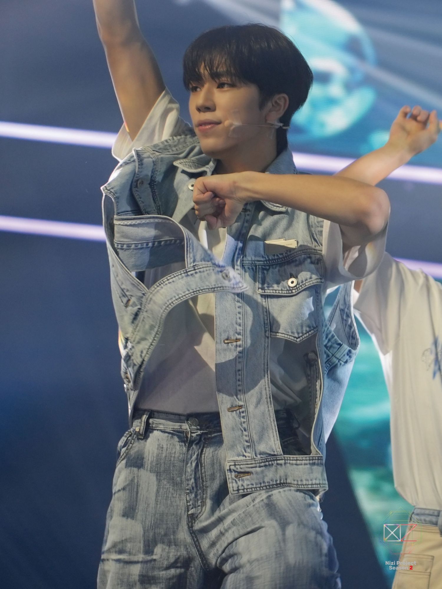 A moment captured by So Geon (NEXZ)'s fan