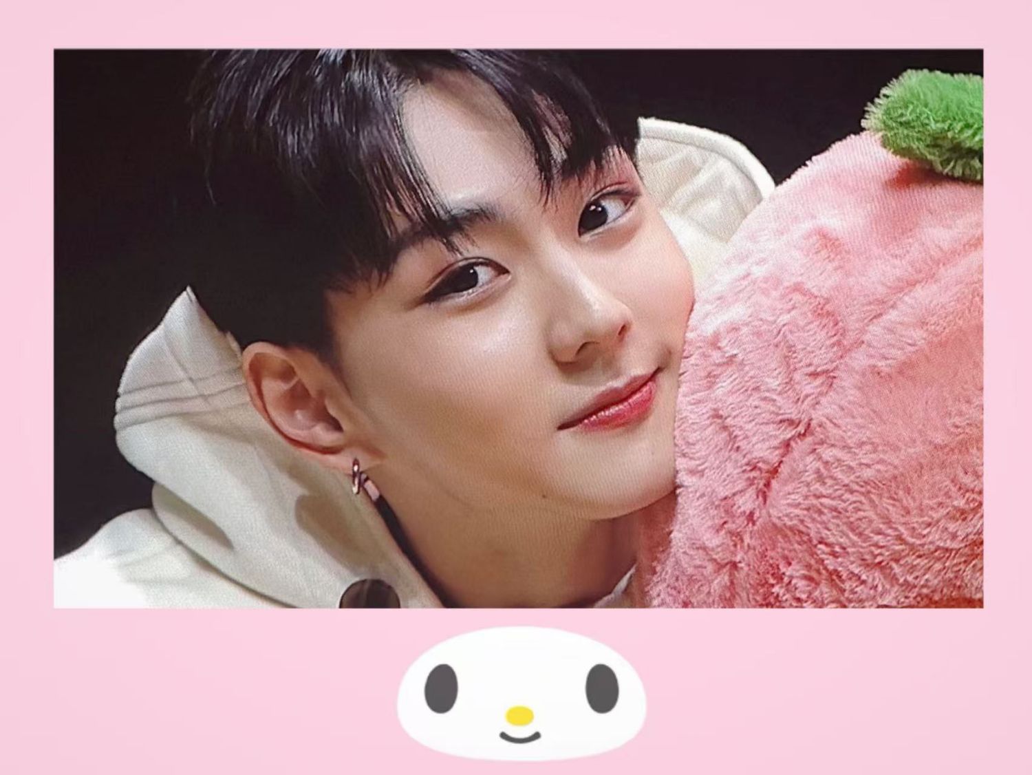 Recent activity shot of Jungwon (ENHYPEN)