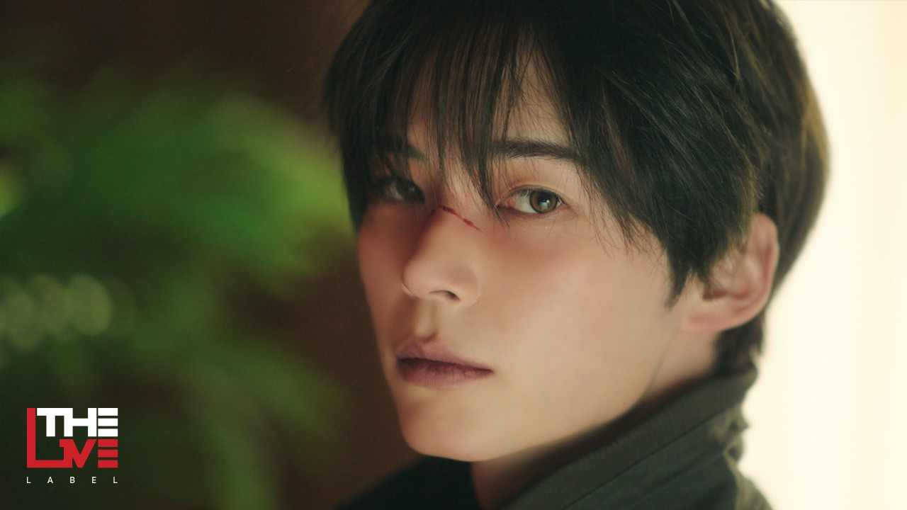 Recent activity shot of Sung Hanbin (ZEROBASEONE)