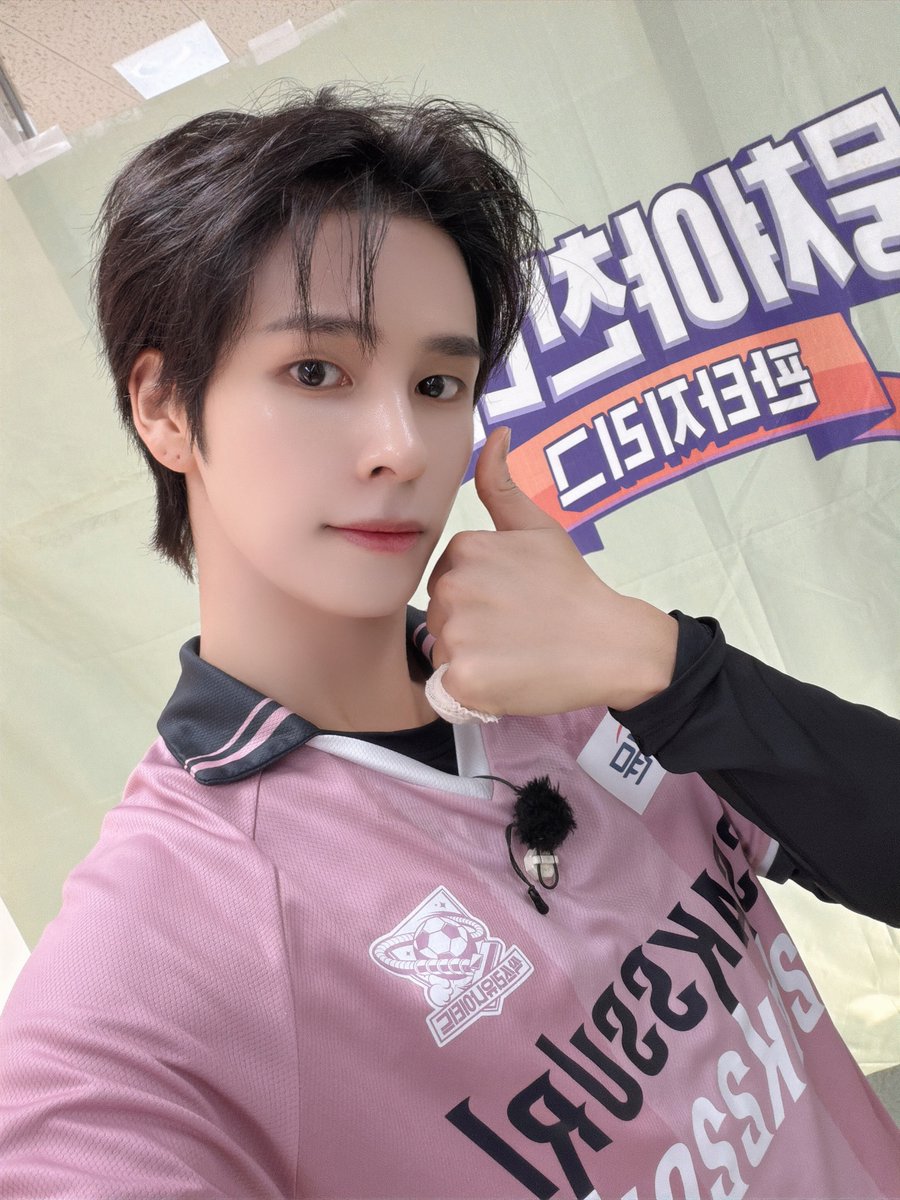 CRAVITY的最新照片