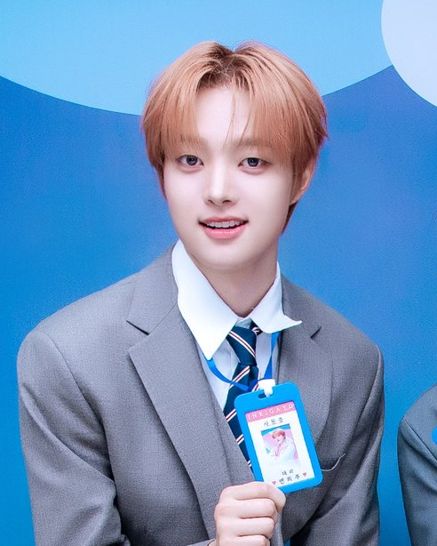 A moment captured by EJ (&TEAM)'s fan