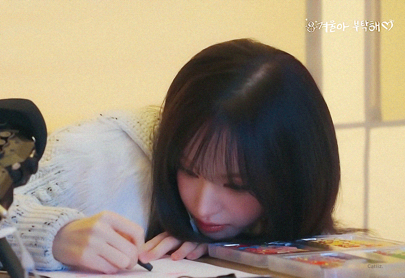 LIZ (IVE)的幕后花絮