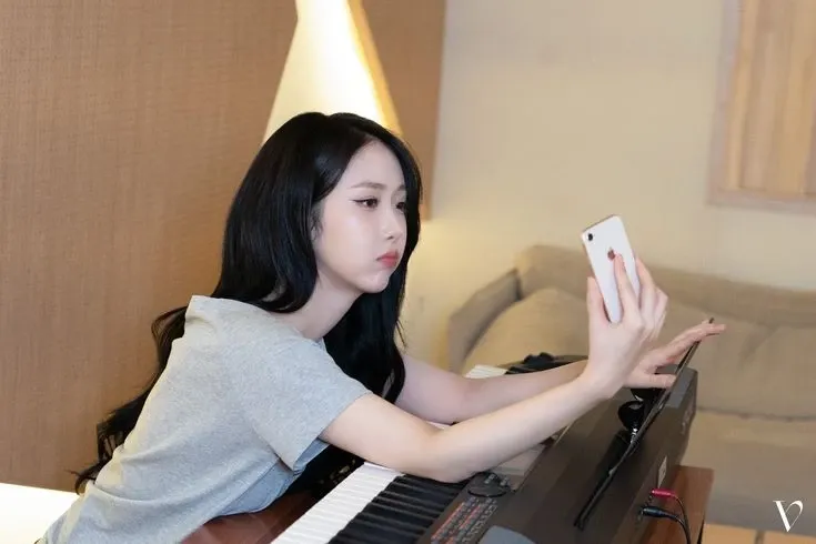 Momen yang diabadikan oleh penggemar SinB (GFRIEND, VIVIZ)