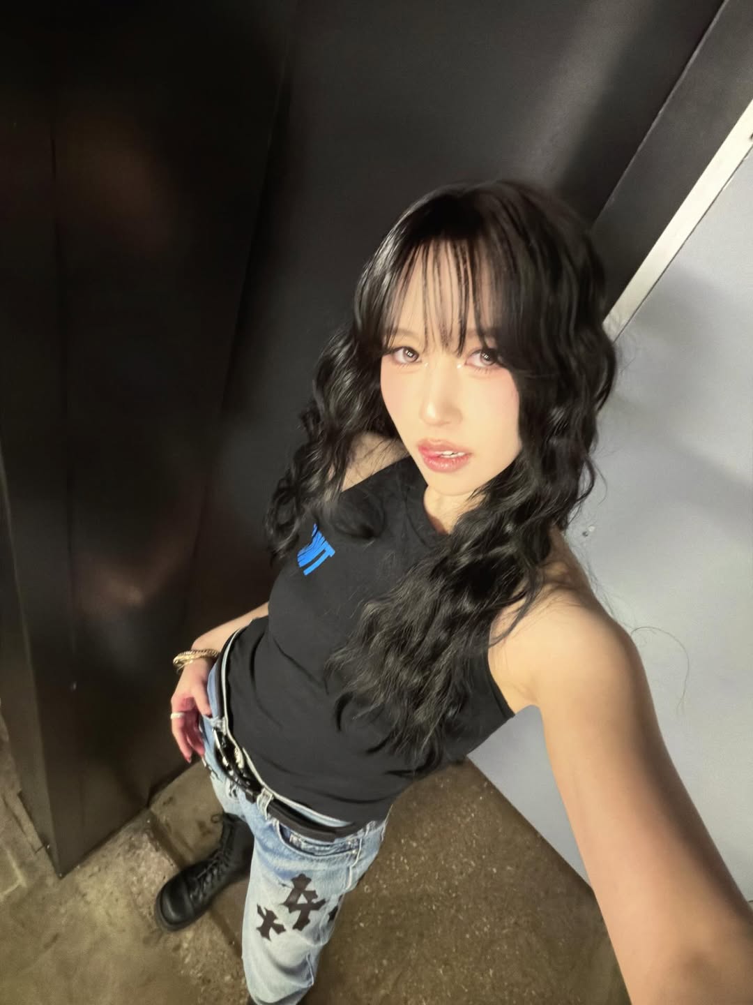 Latest photo of Mina (TWICE)
