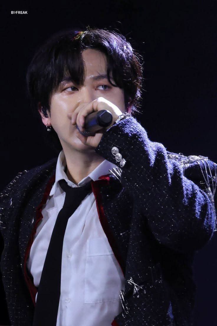 Latest photo of Changbin (Stray Kids)