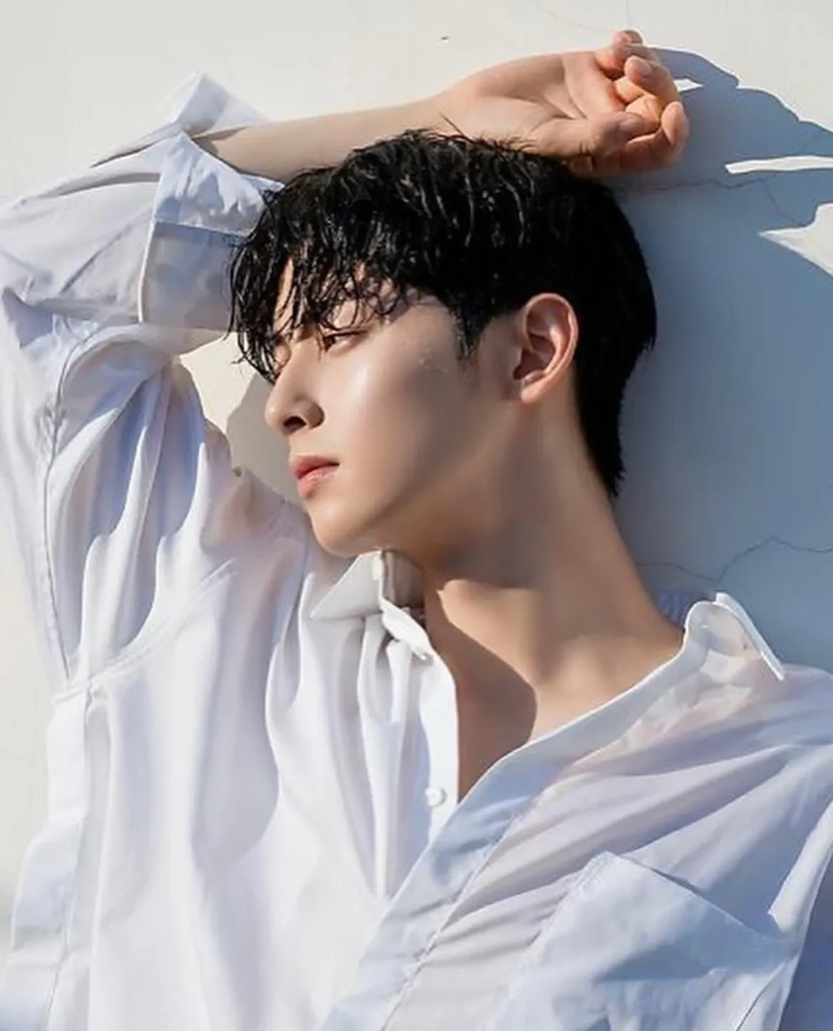 Recent activity shot of Eunwoo (ASTRO)
