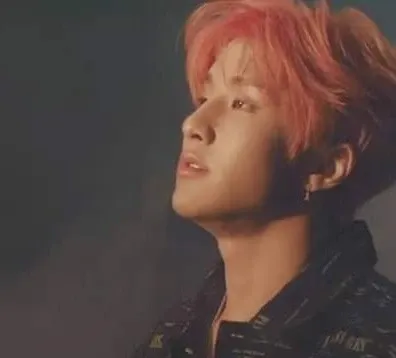A moment captured by Jinjin (ASTRO)'s fan