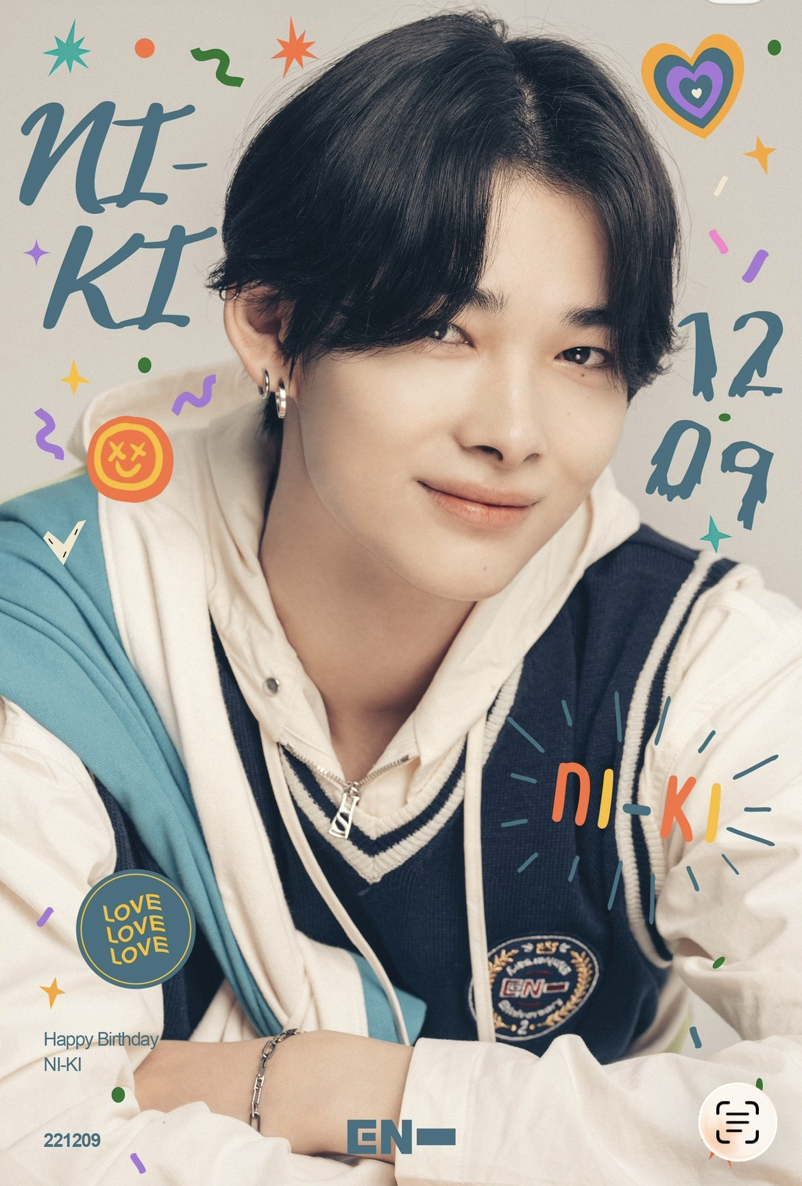 Foto aktivitas terbaru NI-KI (ENHYPEN)