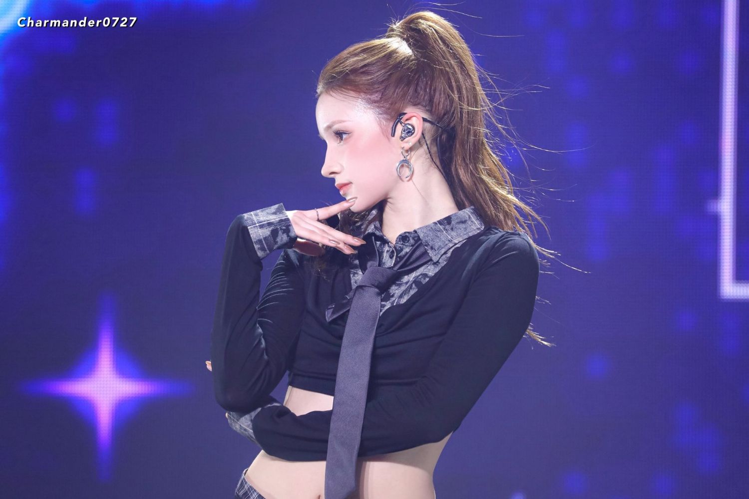 Recent activity shot of Huening Bahiyyih (Kep1er)