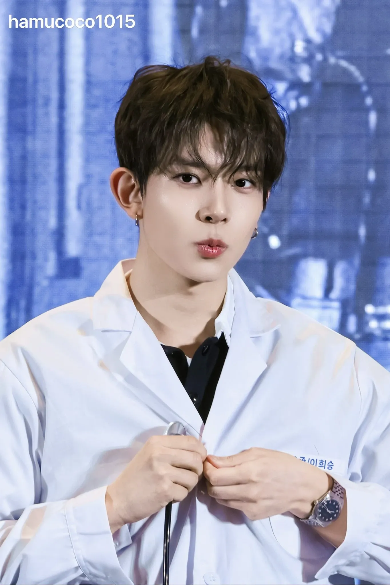 Latest photo of Heeseung