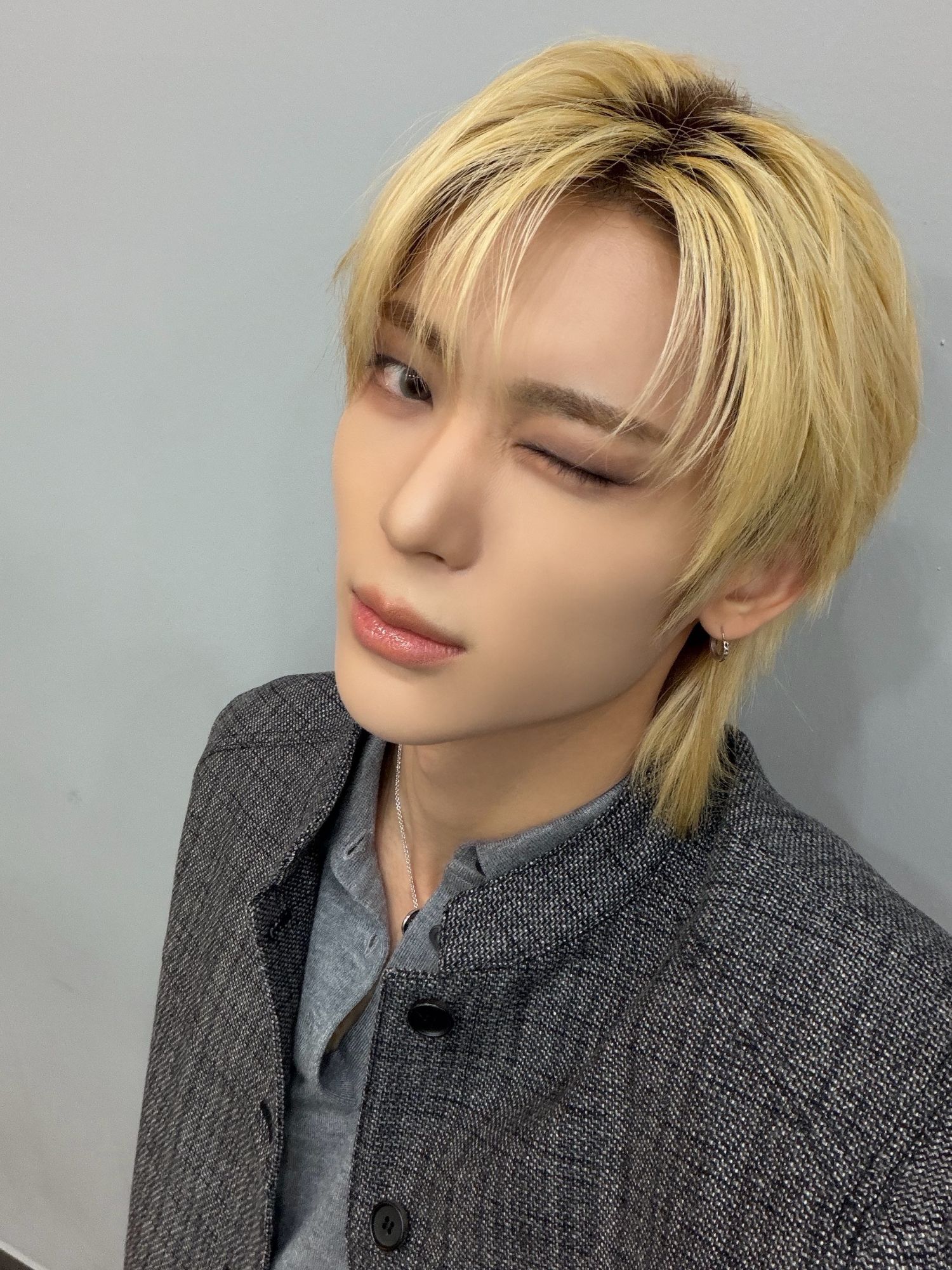 Recent activity shot of Siyun (NOWZ)