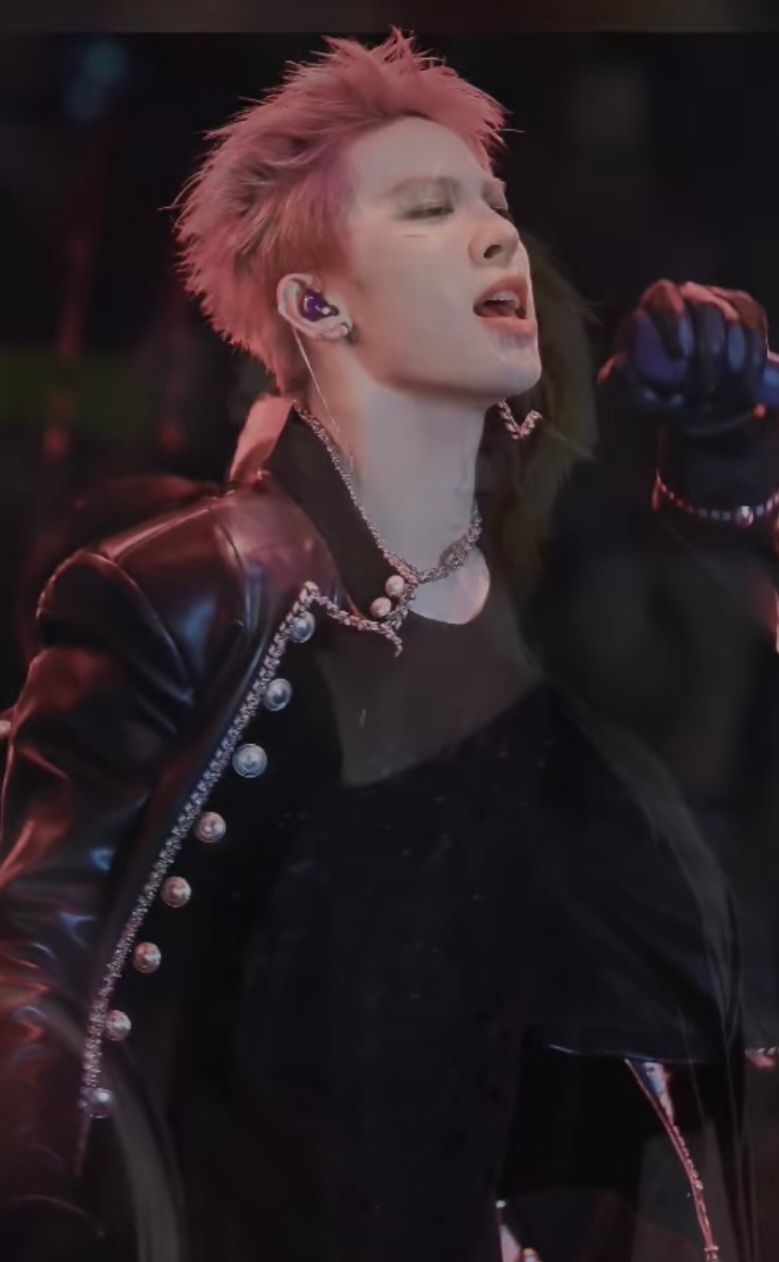 Foto terbaru So Junghwan (TREASURE)