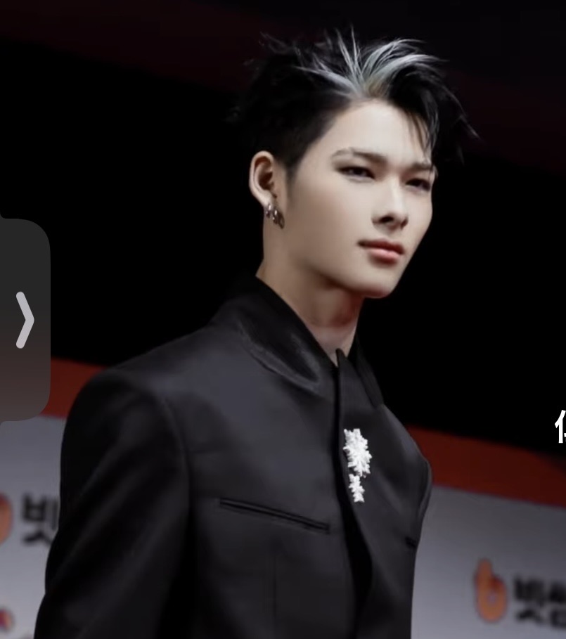 NI-KI (ENHYPEN)的最新活动照片