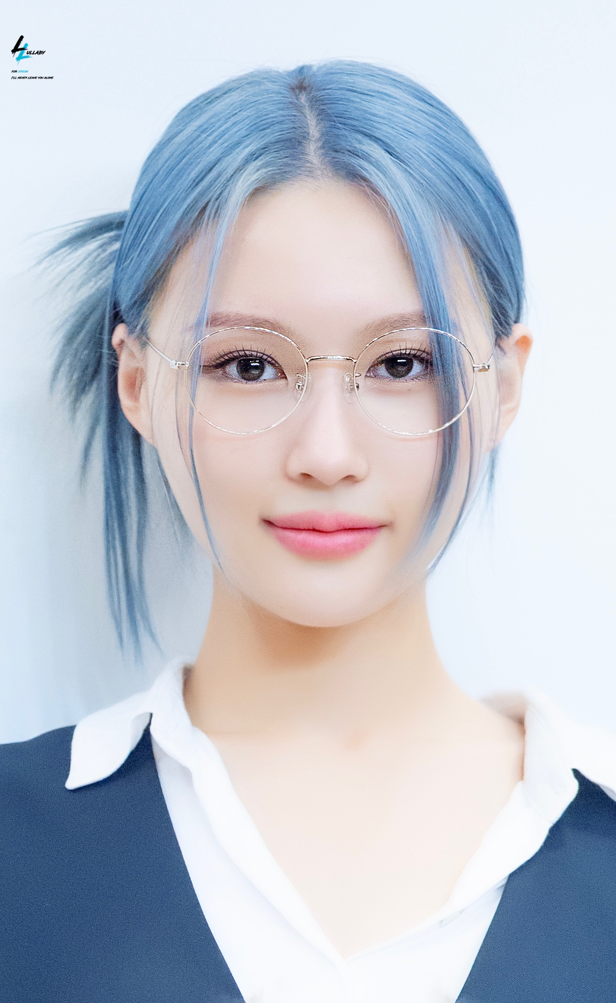 A moment captured by DREAMCATCHER's fan