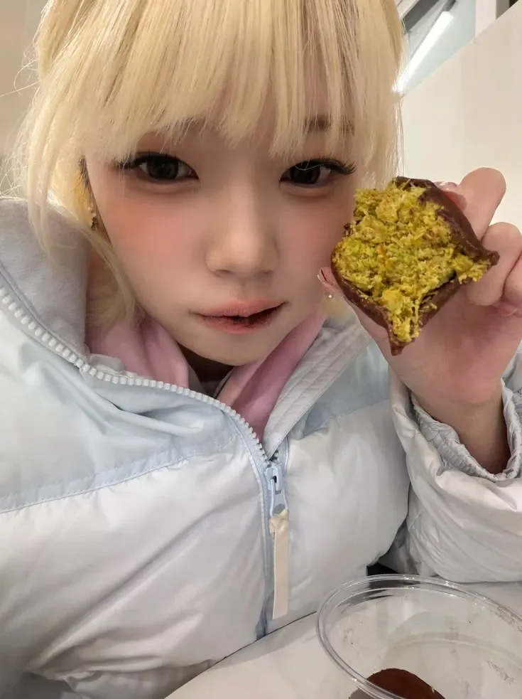 Behind-the-scenes cut of Kotoko (UNIS)