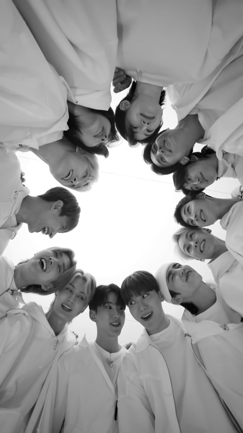 Foto terbaru SEVENTEEN