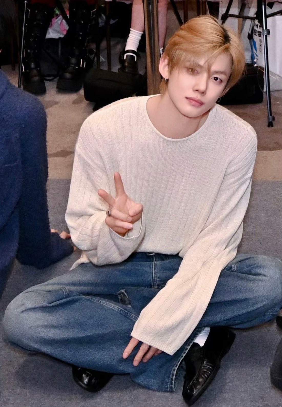 Foto terbaru Yeonjun (TOMORROW X TOGETHER)