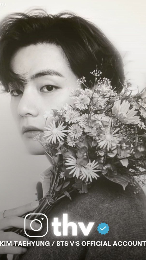 Today's most popular wallpaper in the V (BTS) community