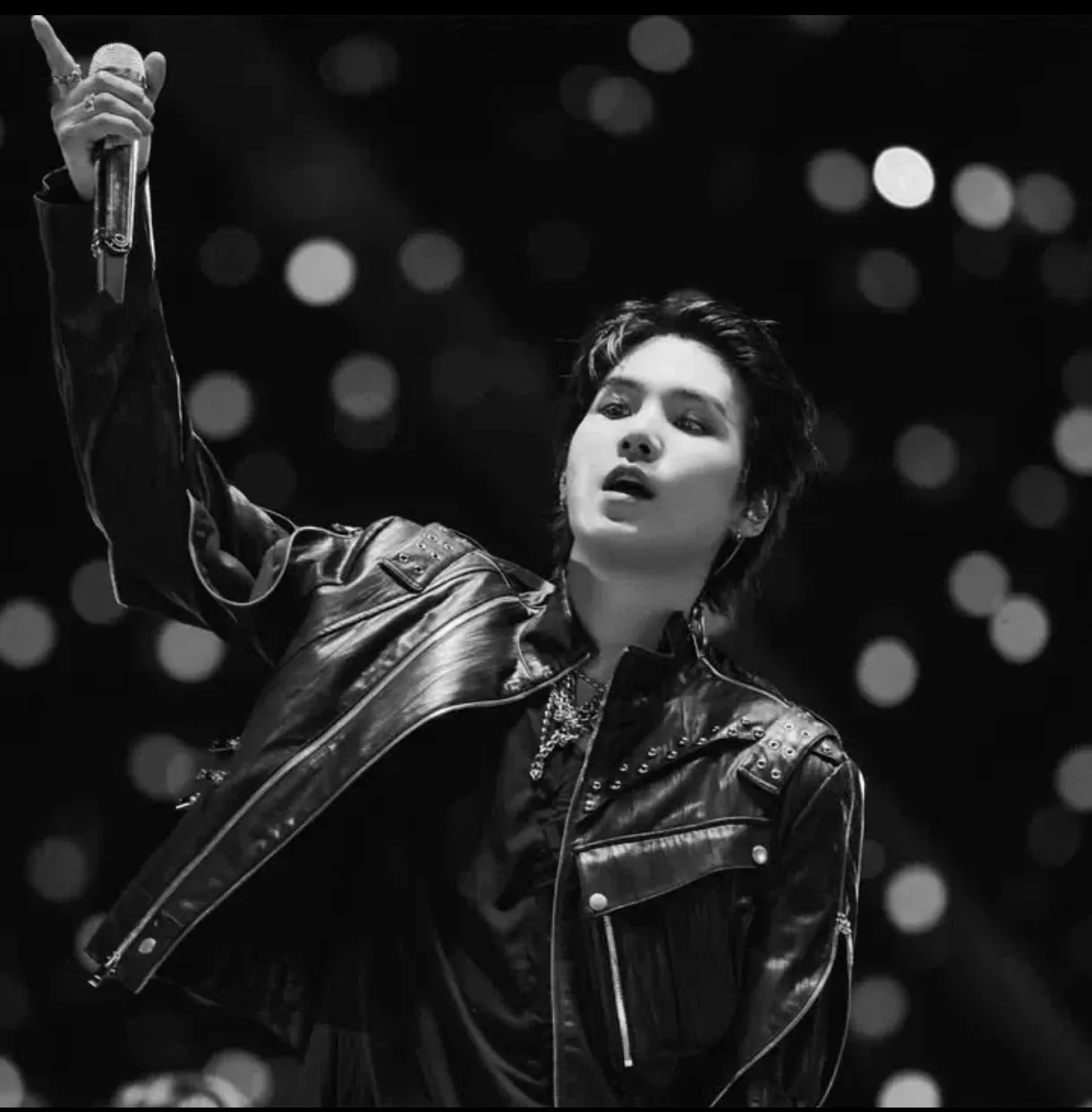 Foto terbaru SUGA (BTS)