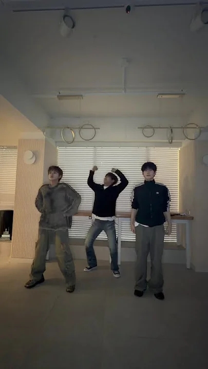 Fandom-recommended wallpaper image of POLARIX