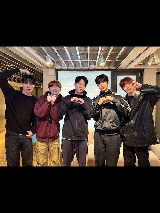 Recent activity shot of Shownu (MONSTA X)