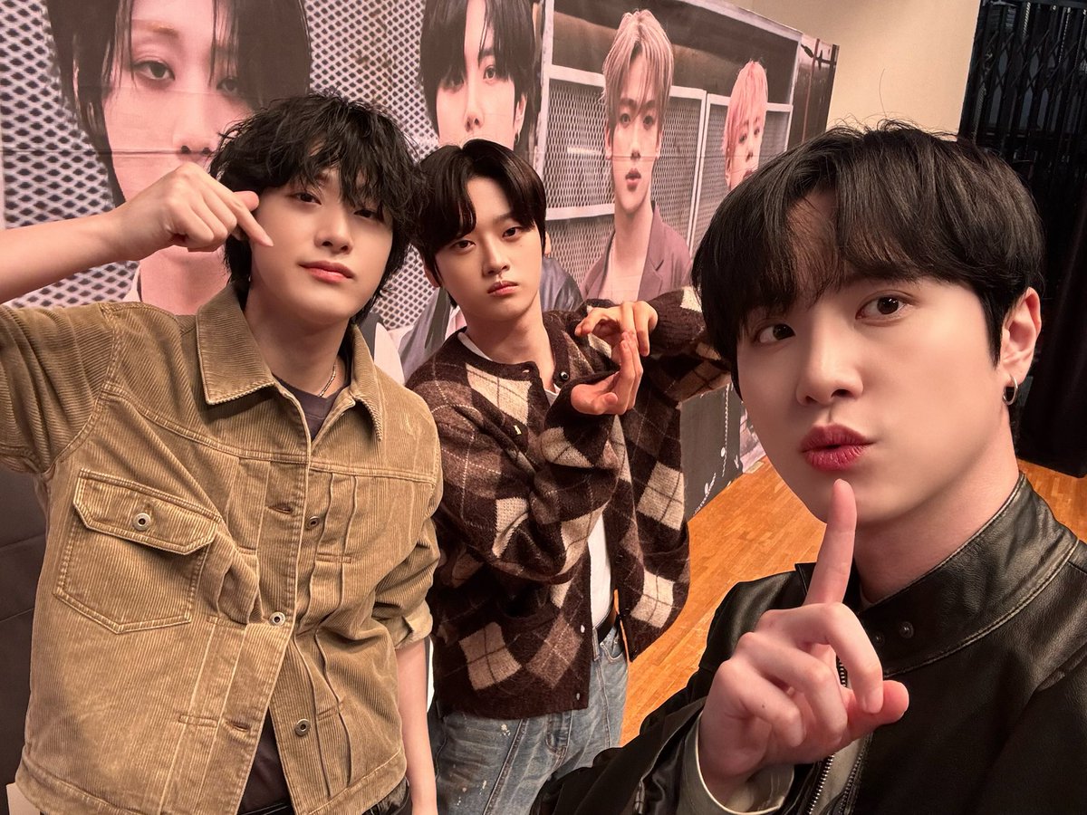 Behind-the-scenes cut of WEi