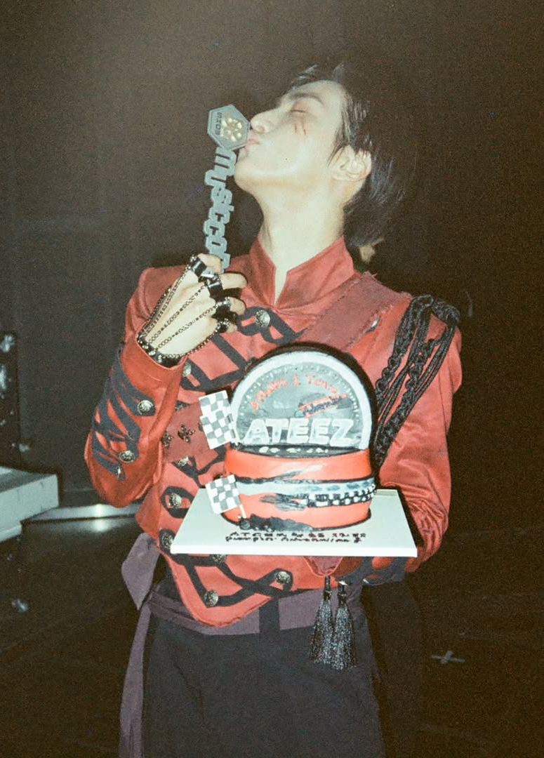 Behind-the-scenes cut of Seonghwa (ATEEZ)