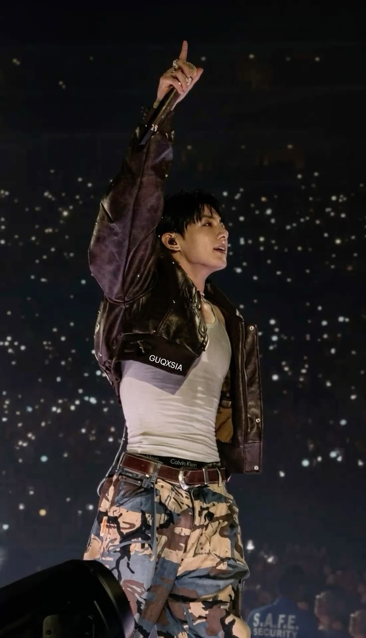 The most beloved wallpaper among Jungkook (BTS)'s fans