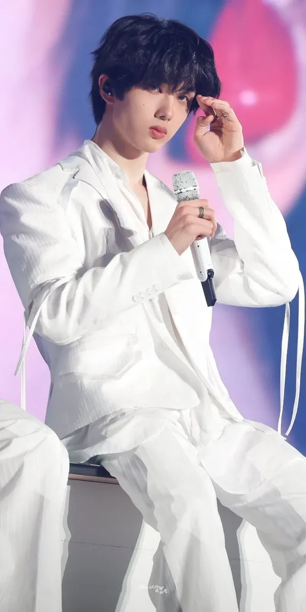 志晟 (NCT DREAM)的最新活動照片