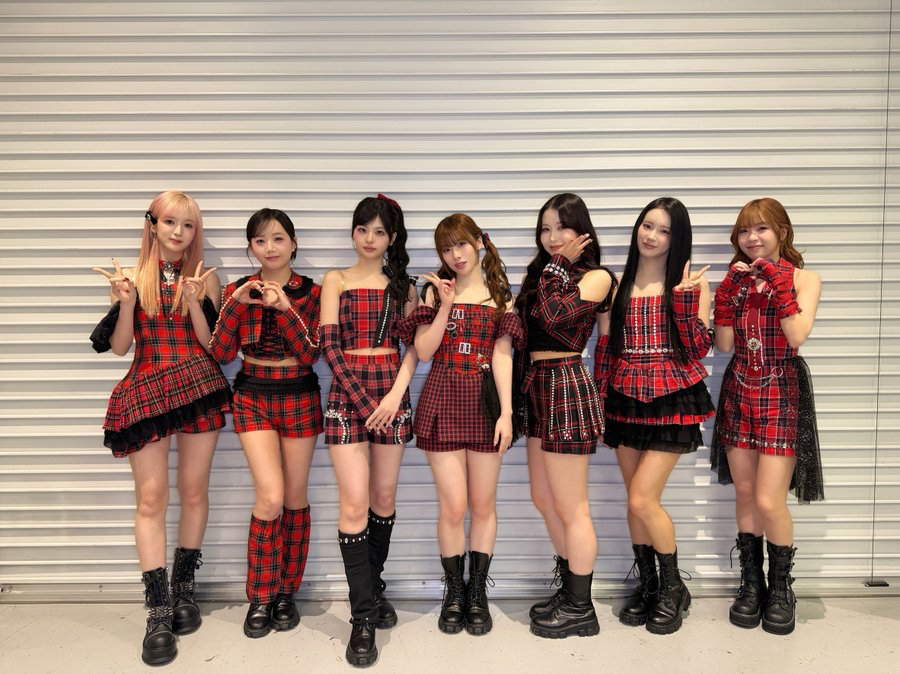 Behind-the-scenes cut of Kasahara Momona (ME:I)