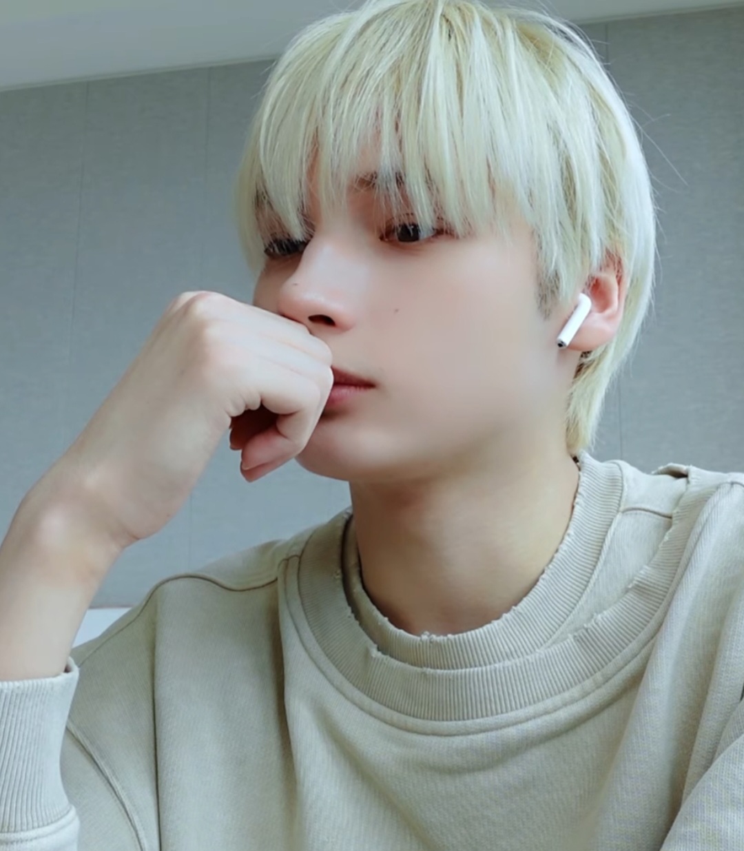 Behind-the-scenes cut of HueningKai (TOMORROW X TOGETHER)