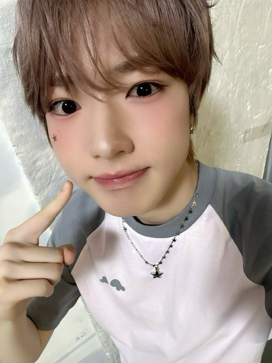 Momen yang diabadikan oleh penggemar Sakuya (NCT WISH)