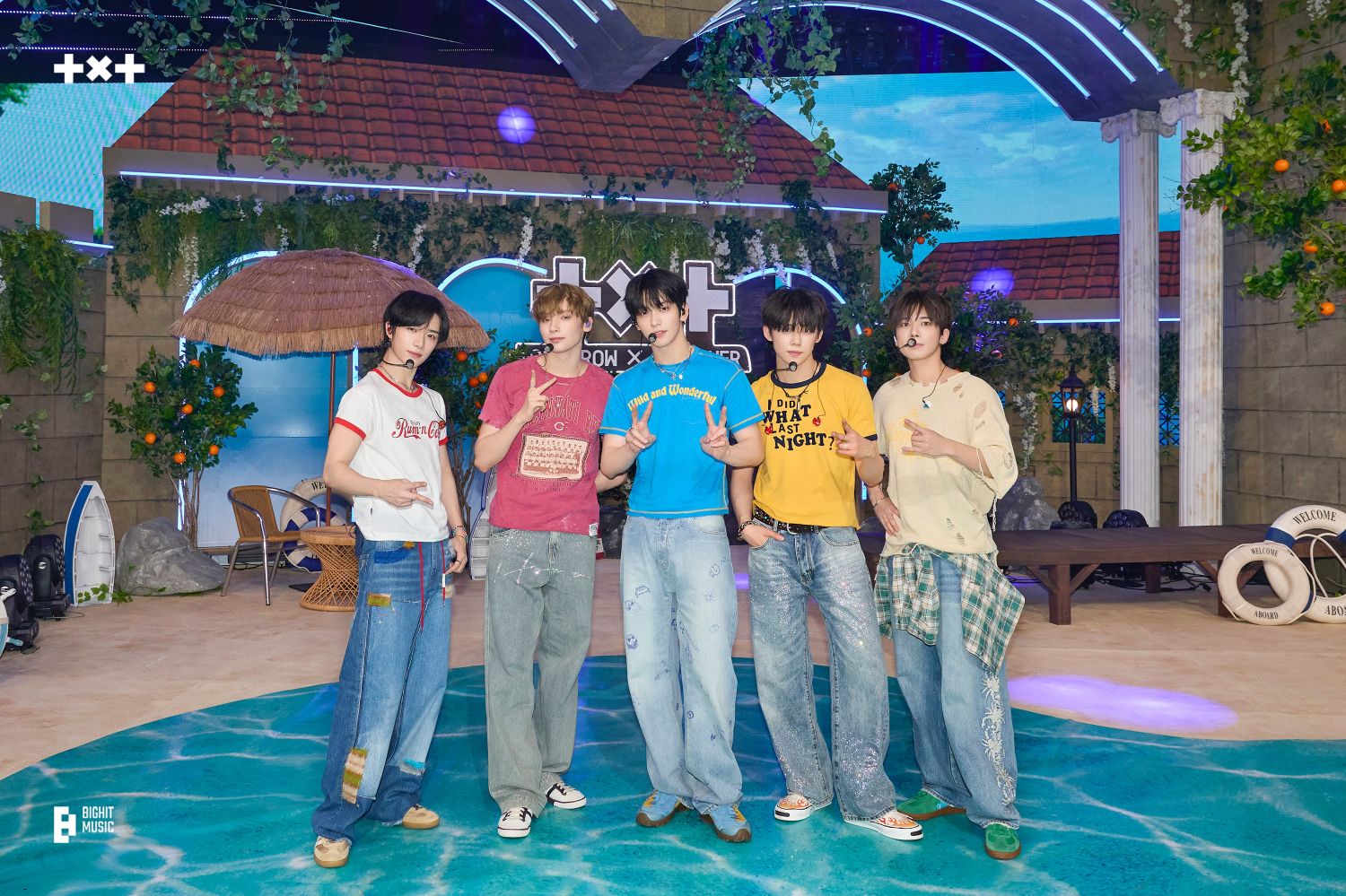 Potret di balik layar TOMORROW X TOGETHER