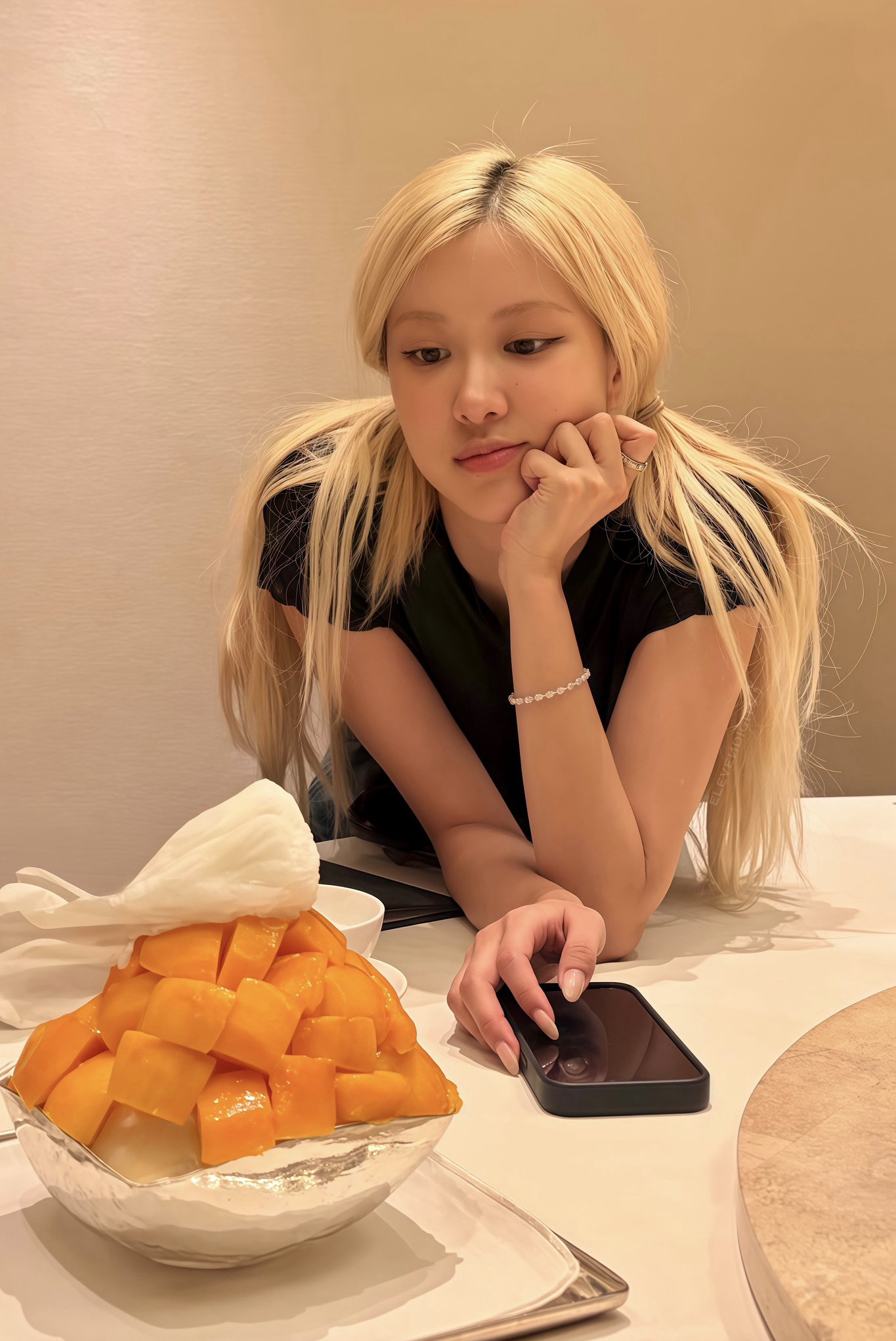 로제 (BLACKPINK) 팬이 찍은 순간