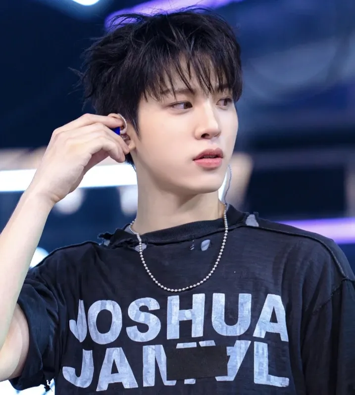 Potret di balik layar So Junghwan (TREASURE)