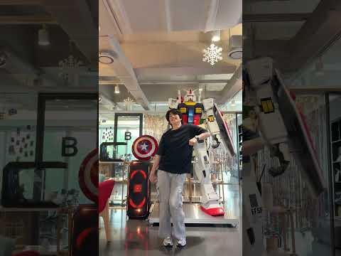 Latest photo of Eunwoo (ASTRO)