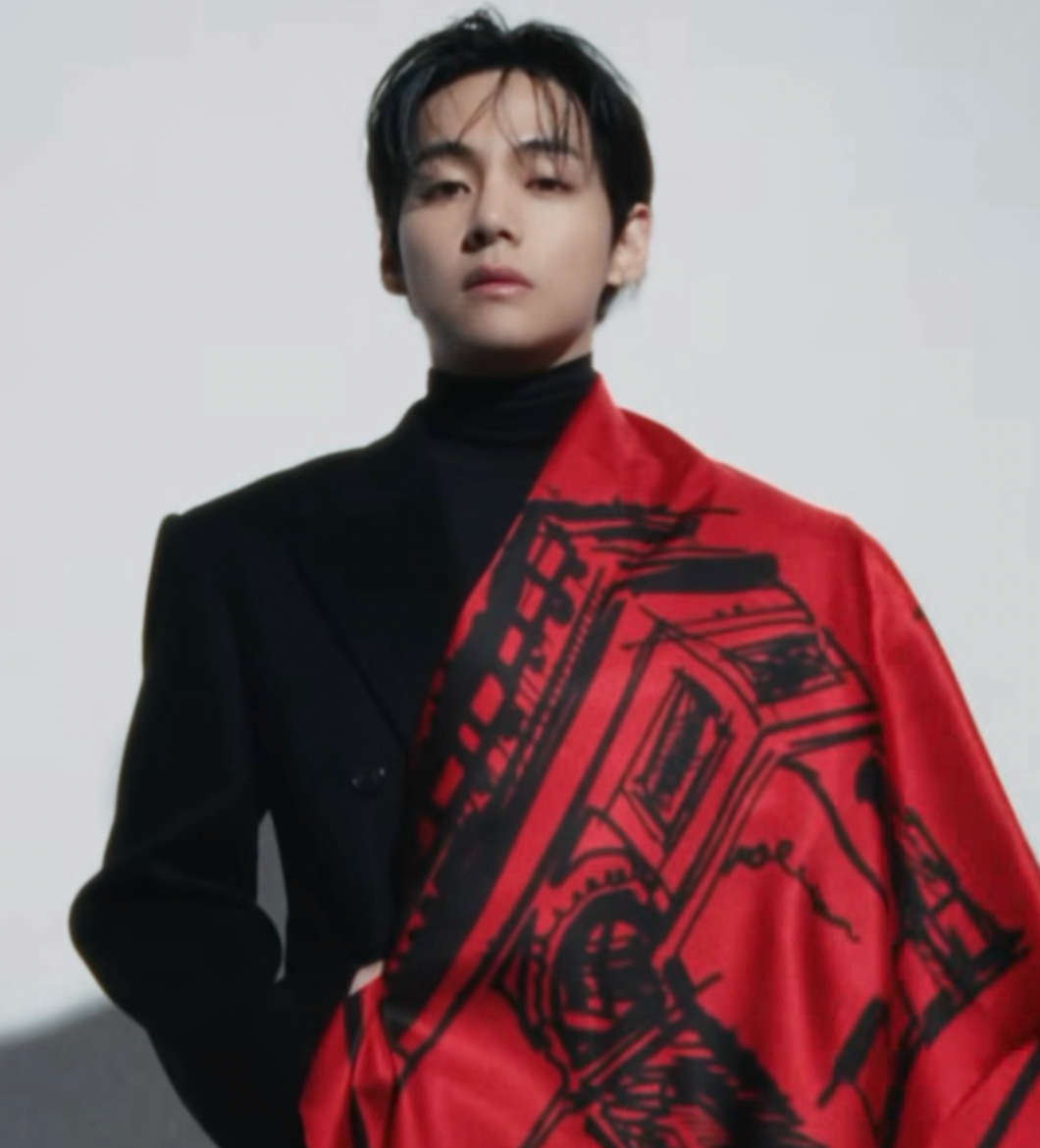 뷔 (방탄소년단)의 최신 사진