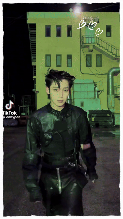 善禹 (ENHYPEN)的最新活动照片