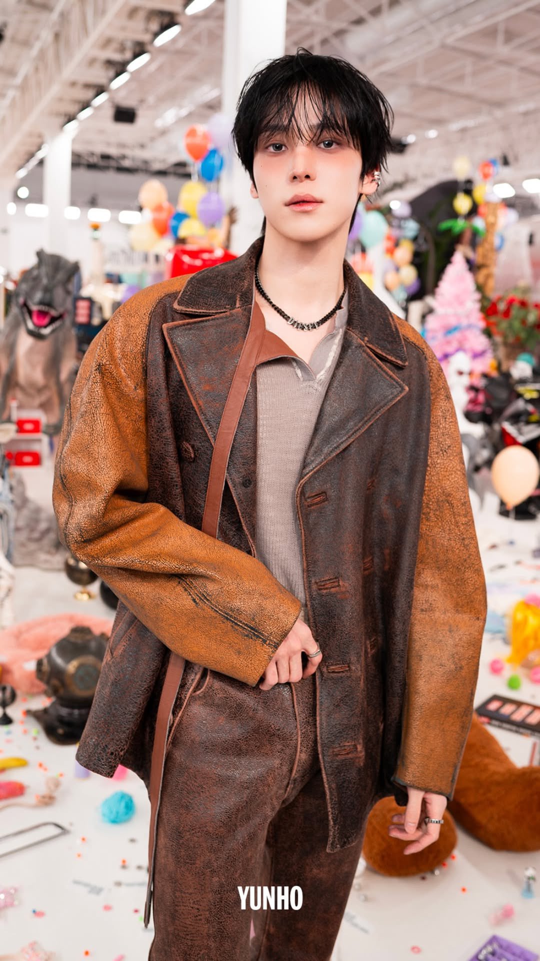 Fandom-recommended wallpaper image of Yunho (ATEEZ)