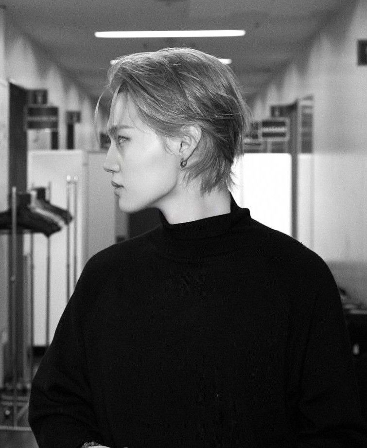 Recent activity shot of Doyoung (TREASURE)