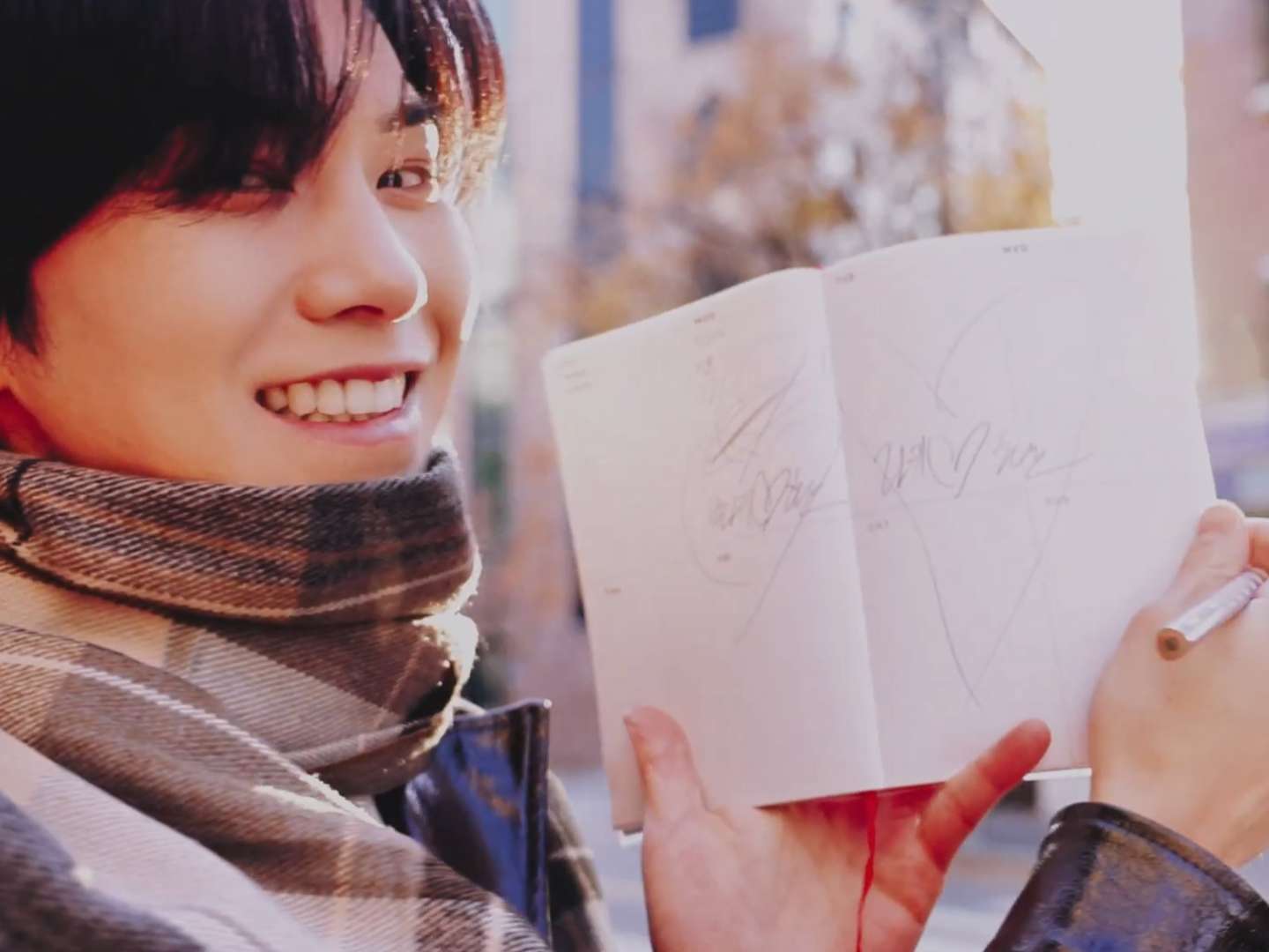 A moment captured by Rocky's fan