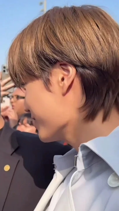 Momen yang diabadikan oleh penggemar Kai (EXO)