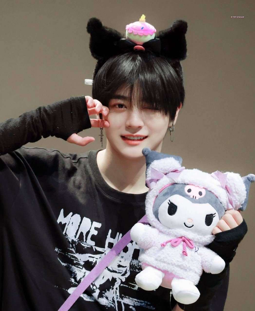 A moment captured by Hong Sungmin (FANTASY BOYS)'s fan