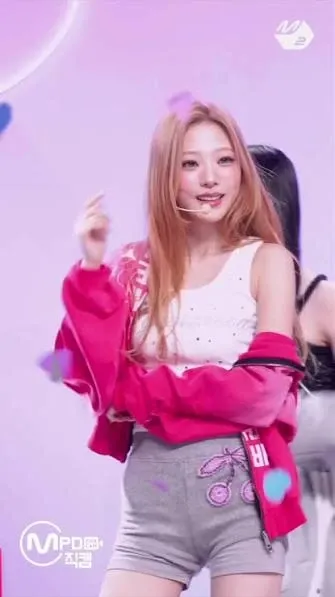 The most beloved wallpaper among Stella (Hearts2Hearts)'s fans