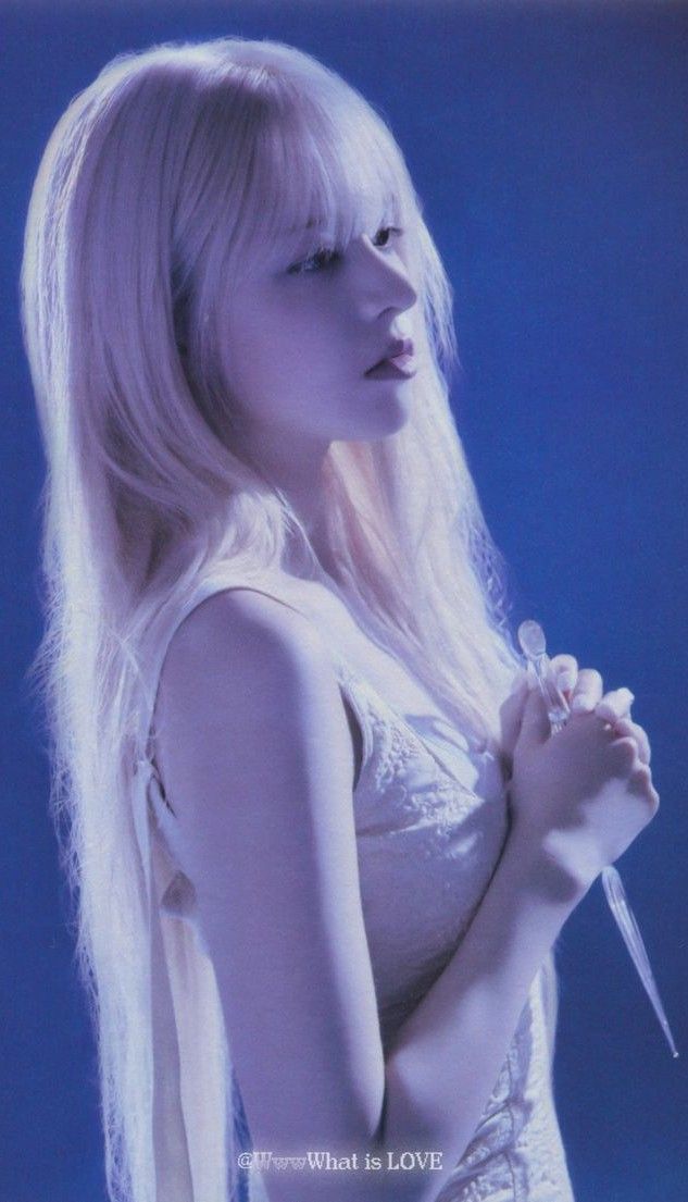 A moment captured by LILY (NMIXX)'s fan