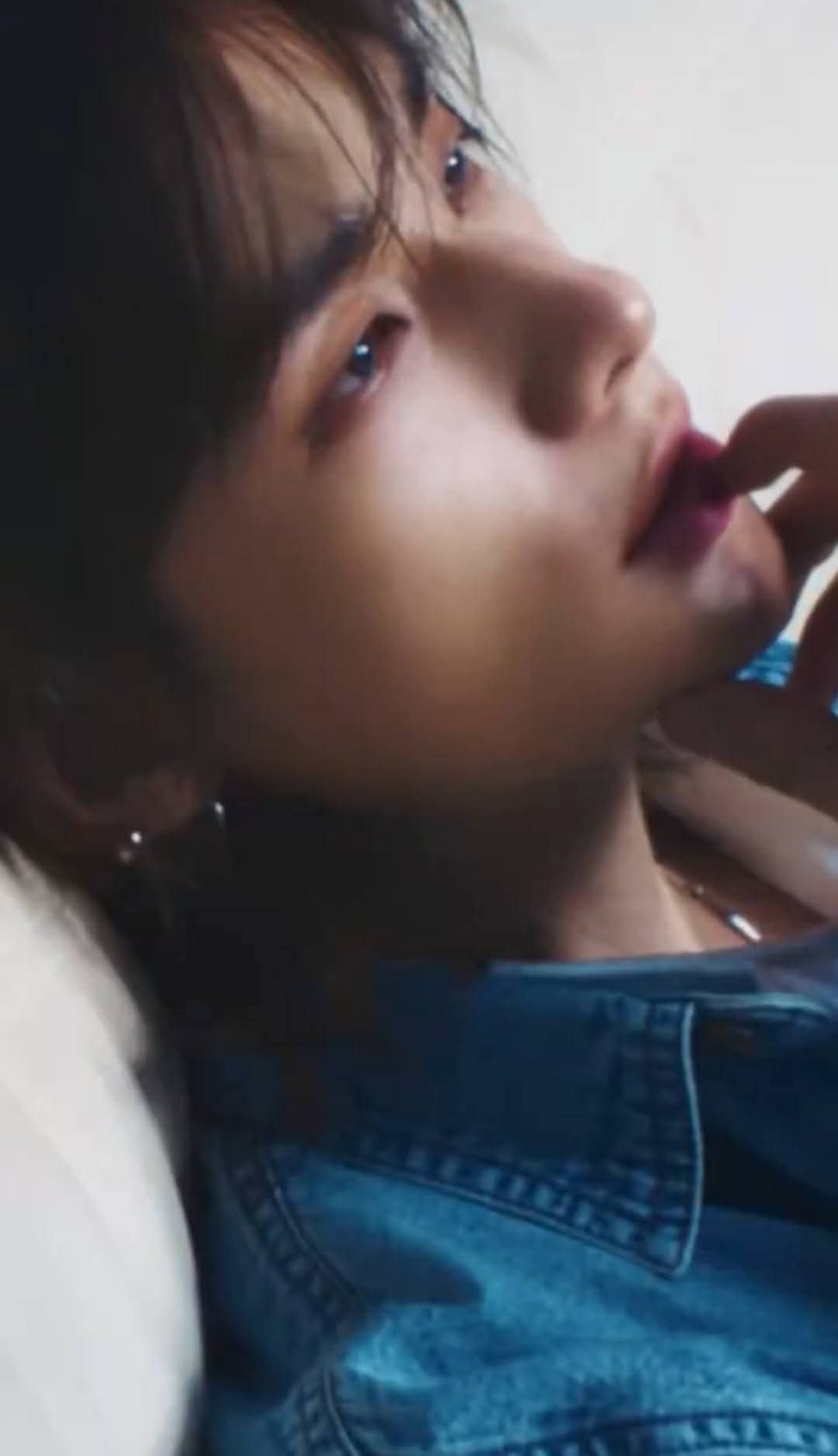 Latest photo of Hyunjin (Stray Kids)