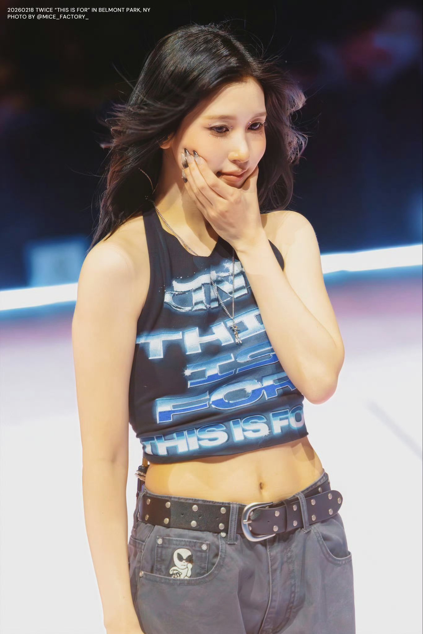 Foto terbaru Mina (TWICE)