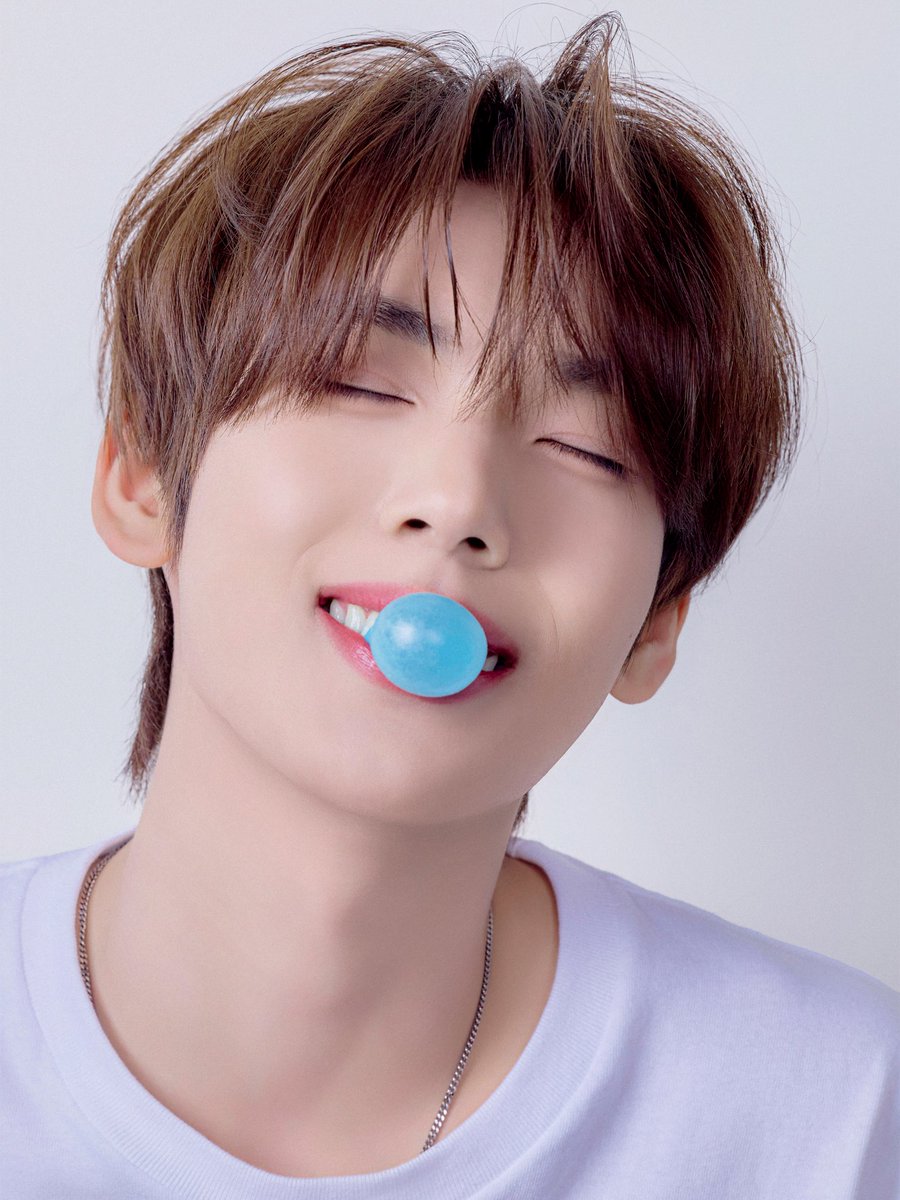 ZEROBASEONE的幕後花絮