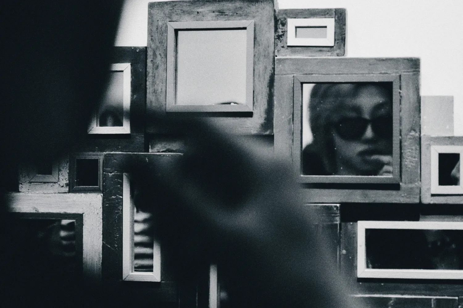 Behind-the-scenes cut of The 8 (SEVENTEEN)