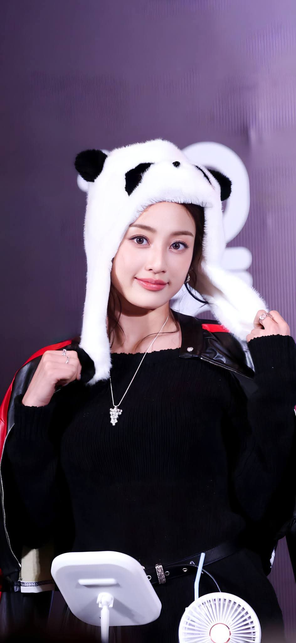 지효 (TWICE)의 비하인드 컷